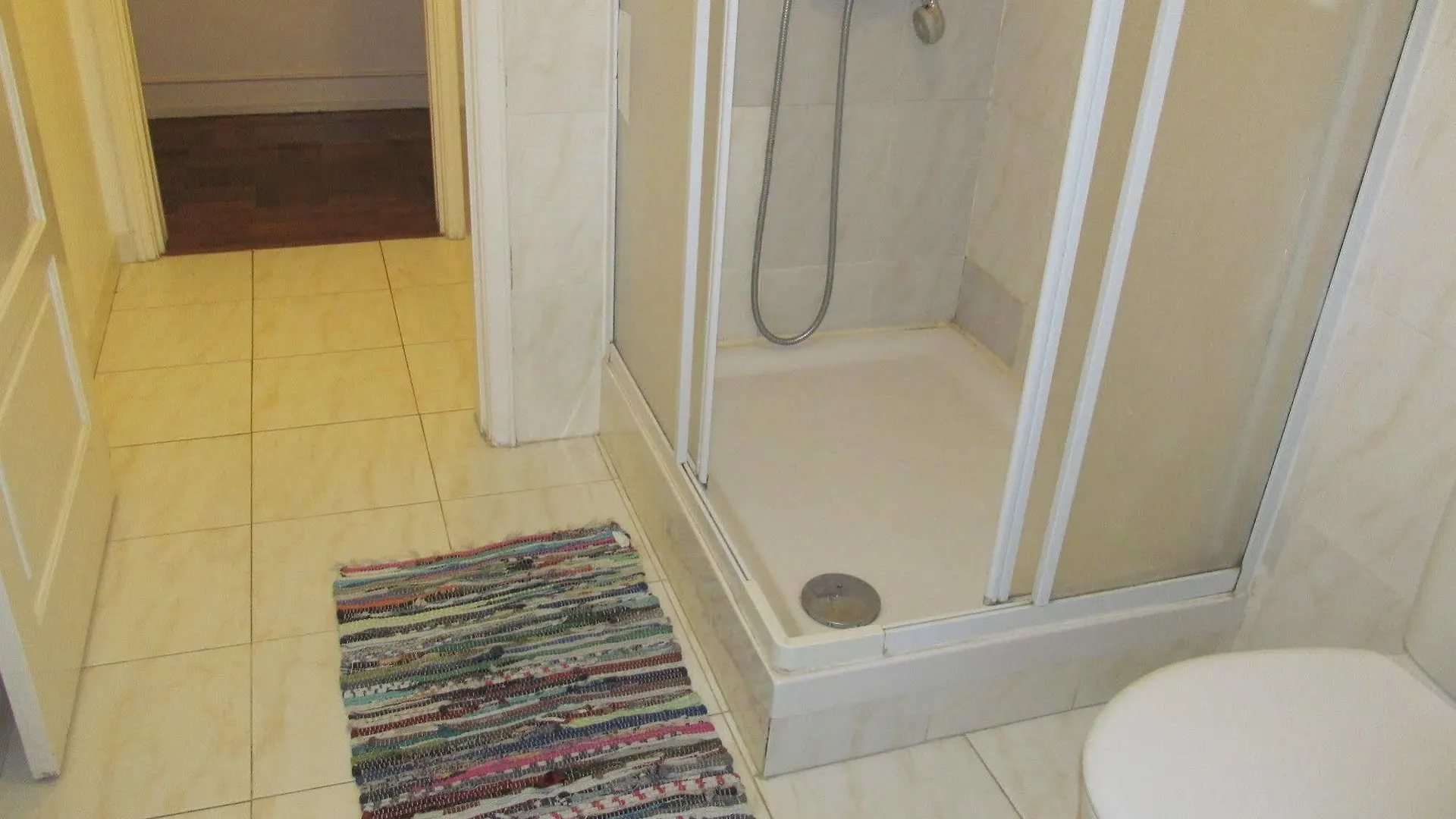 Baluarte Citadino Stay Cool Hostel Lisbon 0*,  Portugal